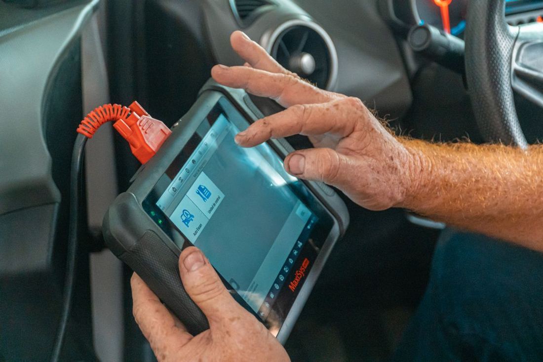 Sinan Oto — oto elektrik ve yazılım işlemleri